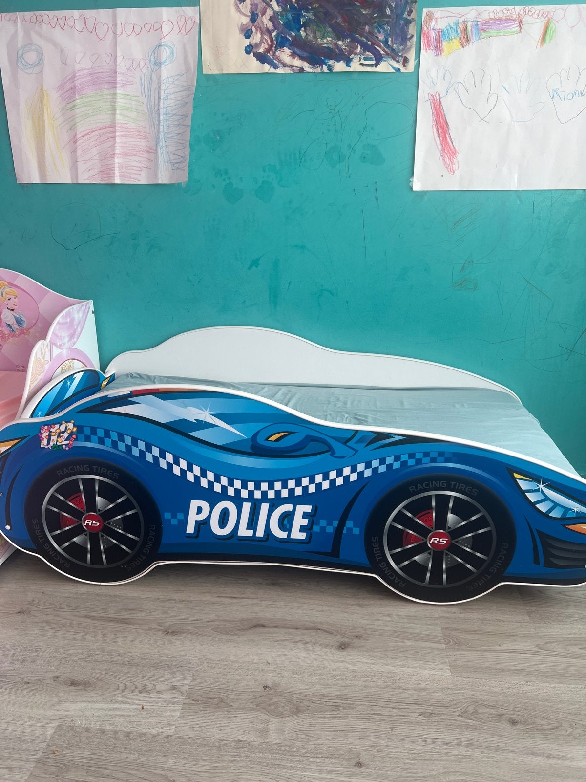 Twee prachtige kinderbedden met matrassen, Kinderen en Baby's, Kinderkamer | Bedden, Ophalen, Gebruikt, 70 tot 85 cm, Matras