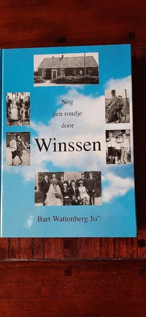 Winssen  een rondje en nog een rondje door Winssen, Ophalen of Verzenden, Zo goed als nieuw