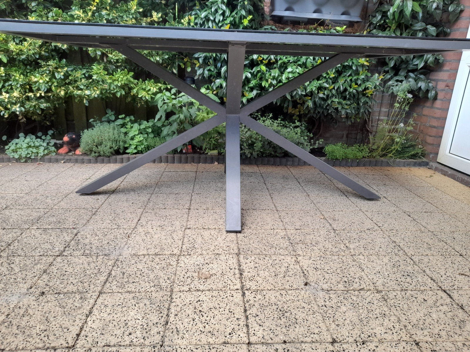 Hartman tuintafel met kruispoot en glasplaat, Ophalen, Gebruikt, Rechthoekig, Aluminium