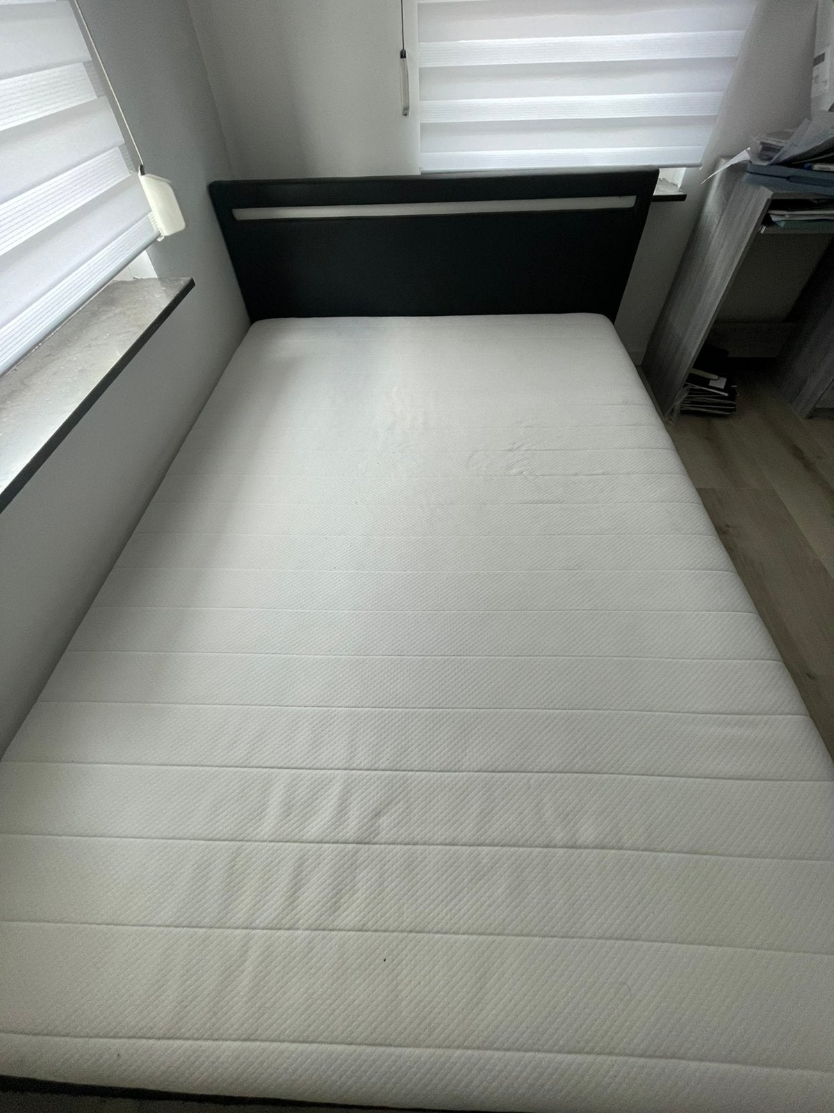 Zwart ledikant 140x200cm, Huis en Inrichting, Ophalen, Gebruikt, Zwart, Tweepersoons