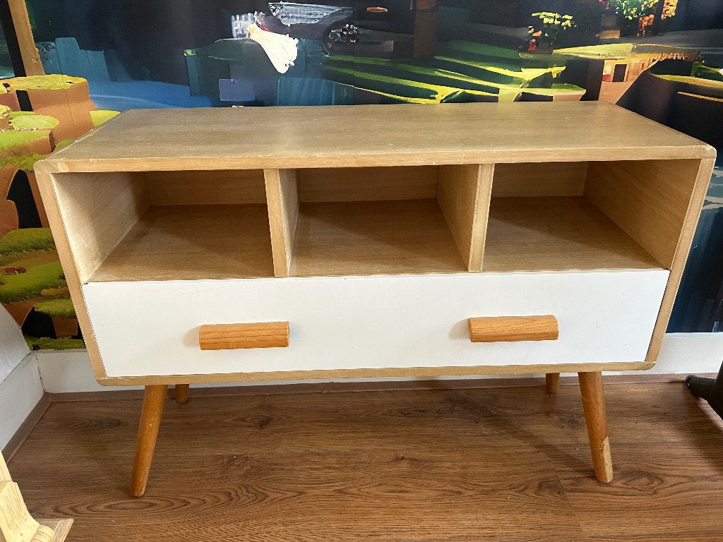 Kastje met vakken en een lade, Kinderen en Baby's, Kinderkamer | Commodes en Kasten, Zo goed als nieuw, 75 tot 100 cm, Minder dan 50 cm