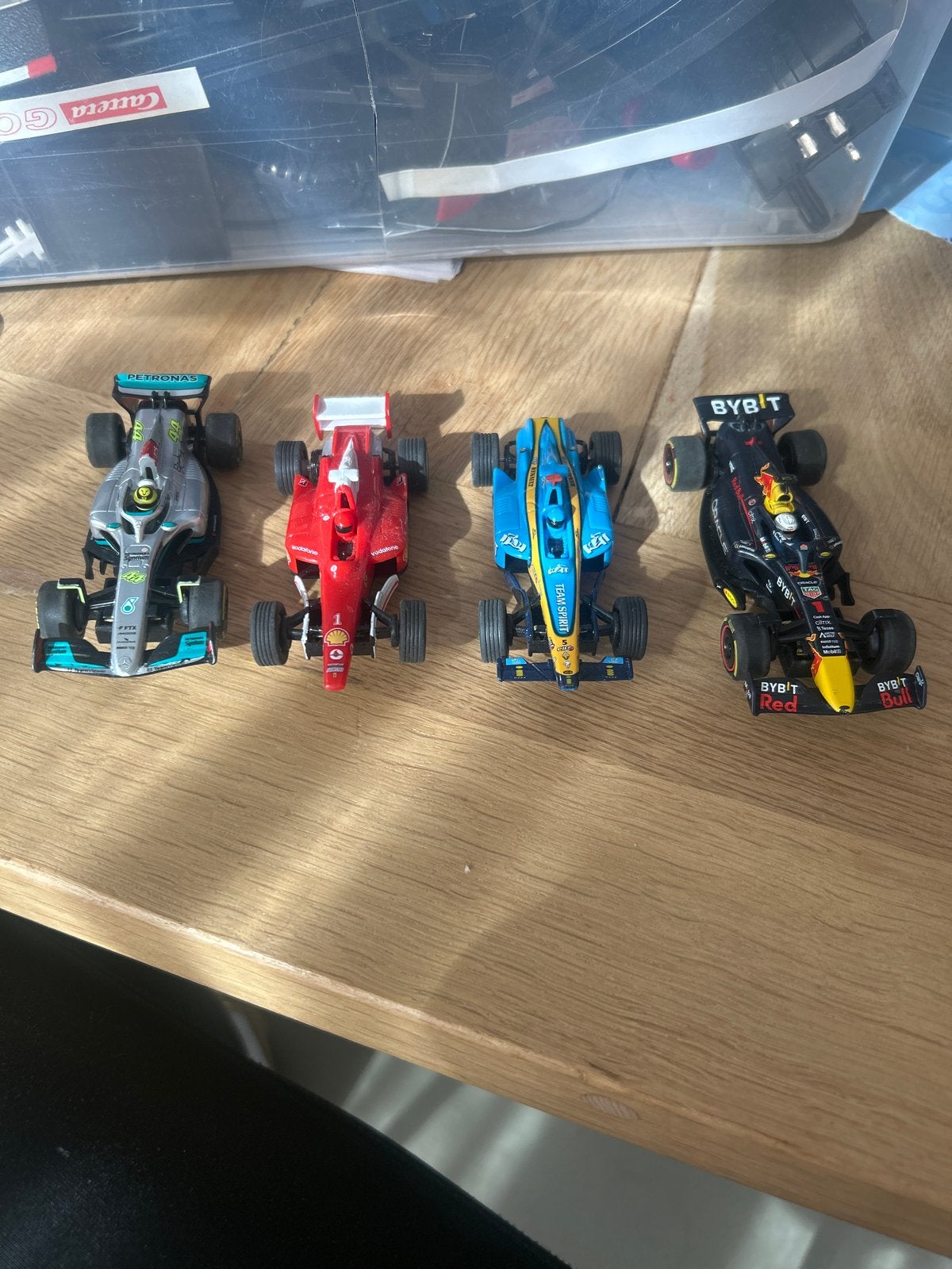 Twee Carrera racebanen - Leuk cadeau!, Ophalen, Carrera, Elektrisch, Racebaan
