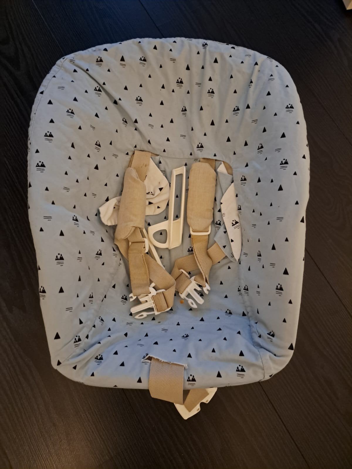 Stokke Newborn Set met afneembare hoes, Kinderen en Baby's, Kinderstoelen, Ophalen of Verzenden, Gebruikt, Meegroeistoel, Gordel(s)