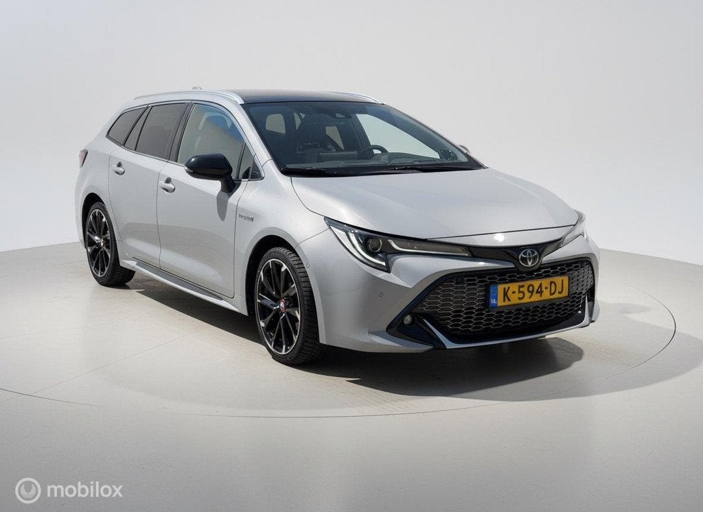 Toyota Corolla Touring Sports 2.0 Hybrid GR-Sport Plus PANO|, 1345 kg, 450 kg, Gebruikt, 4 cilinders