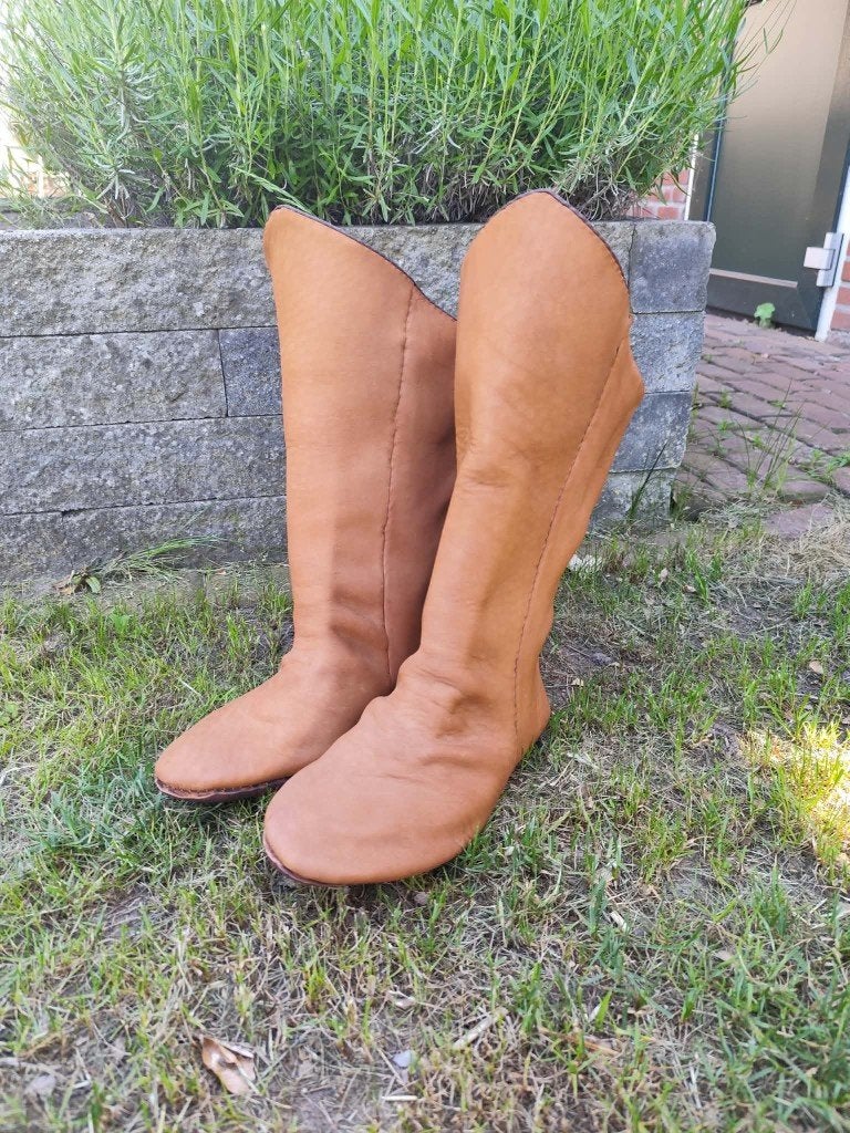 Early Medieval Shoes, Kleding | Heren, Ophalen of Verzenden, Nieuw, Bruin, Overige typen