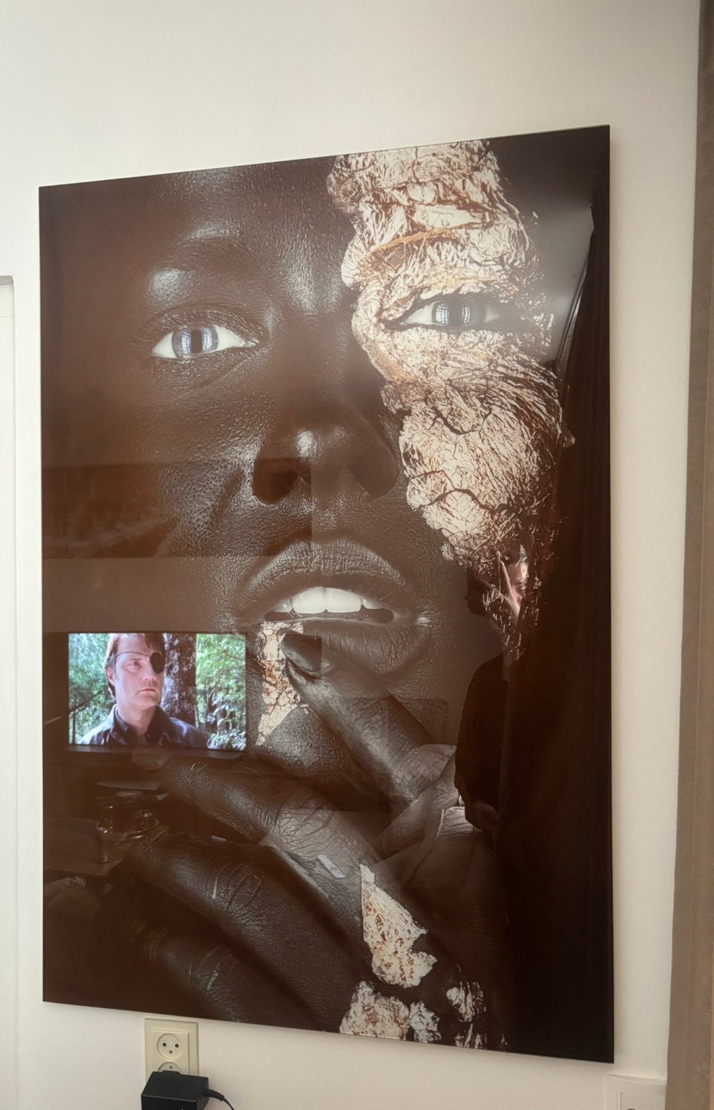 Plexiglas kunstwerk: Vrouw met gouden accenten, Huis en Inrichting, Woonaccessoires | Schilderijen, Tekeningen en Foto's, Ophalen