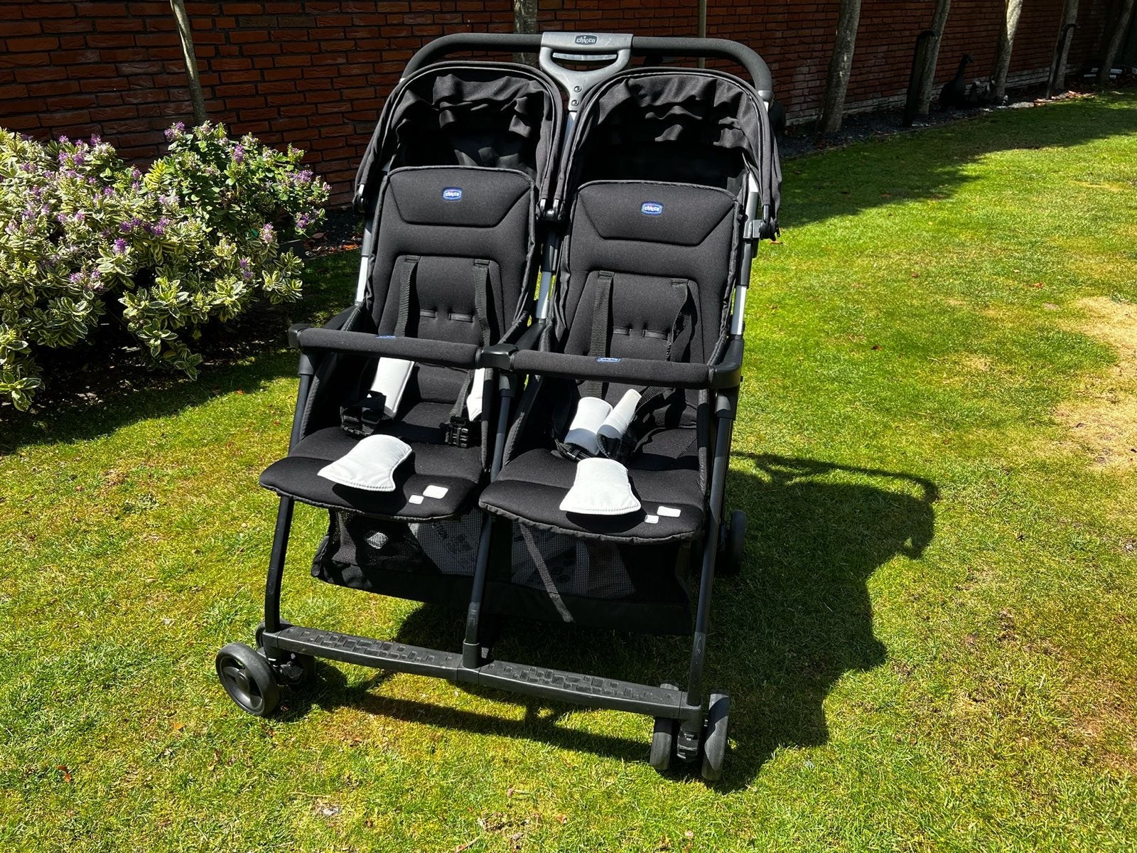 Chicco OHlalà Twin: Lichtgewicht Duowagen voor Broers/Zussen, Duowagen, Zo goed als nieuw, Ophalen, Kinderwagen