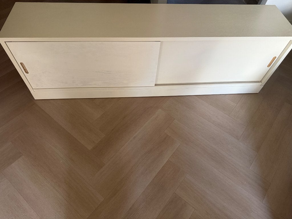 Tv-meubel, eikenfineer, Ophalen, Gebruikt