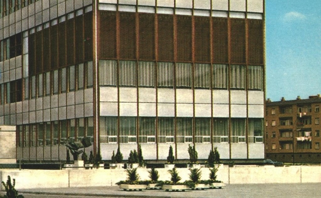 805537 Veenendaal 1973 Raadhuis Wederopbouw Kinderpostzegel, Ophalen of Verzenden, 1960 tot 1980, Gelopen, Utrecht