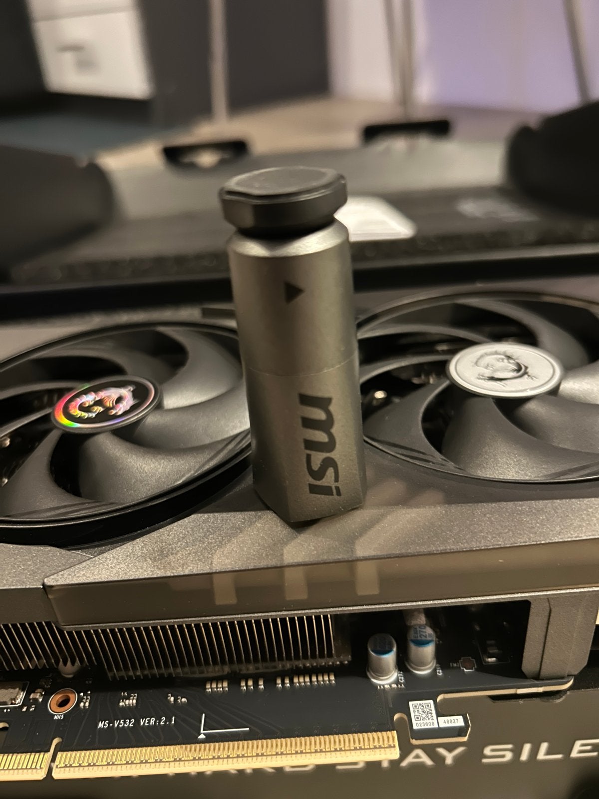 MSI GeForce RTX 5070 Gaming trio OC 12GB Grafische Kaart, Overige soorten, Ophalen of Verzenden, Zo goed als nieuw, HDMI