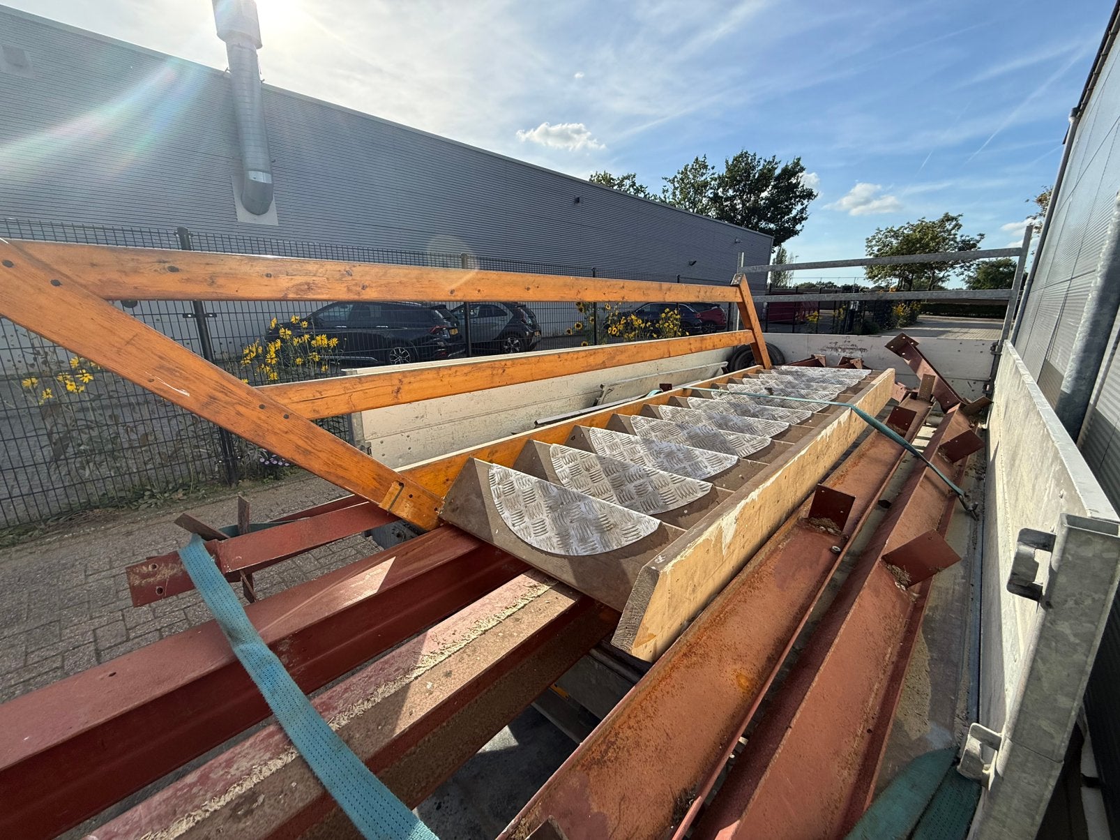 Vaste houten trap vloerhoogte 280cm, Doe-het-zelf en Verbouw, Ophalen of Verzenden, Zo goed als nieuw