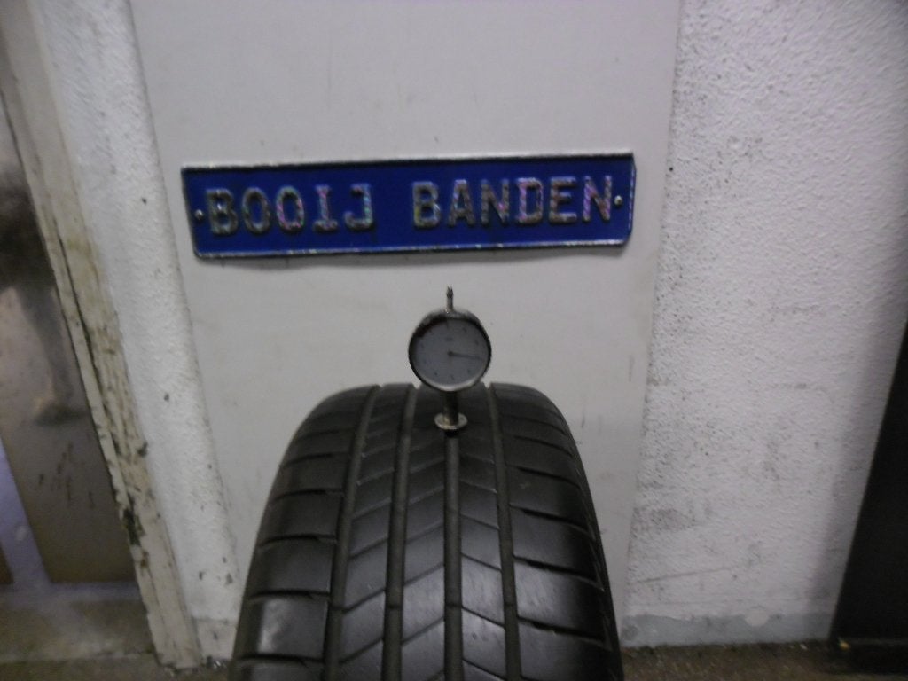 225 40 19 demobanden bridgestone turanza t005 met 7mm prof., Auto-onderdelen, Banden en Velgen, 19 inch, Banden en Velgen, Ophalen of Verzenden