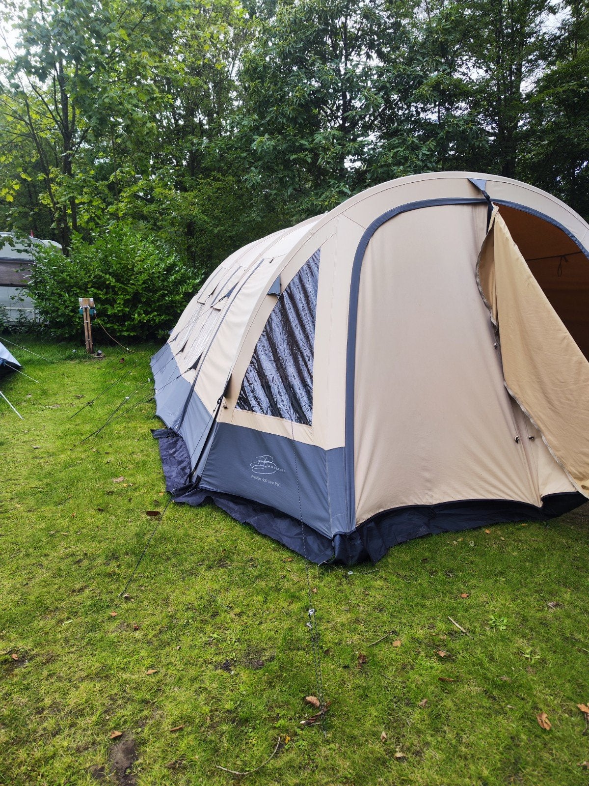 Bardani Royal Prestige 400 RSC stokkentent, Ophalen