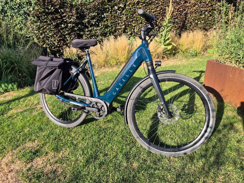 TE KOOP GAZELLE EBIKE ULTIMATE 2024, Ophalen, Zo goed als nieuw, 50 km per accu of meer, 55 tot 59 cm