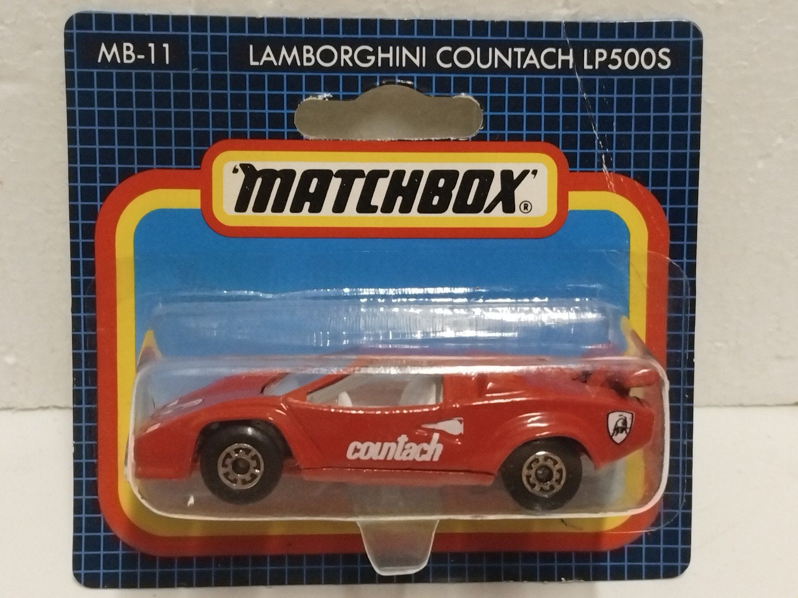 Matchbox bluecard Lamborghini Countach  rood 3INCH, Ophalen of Verzenden, Zo goed als nieuw, Auto