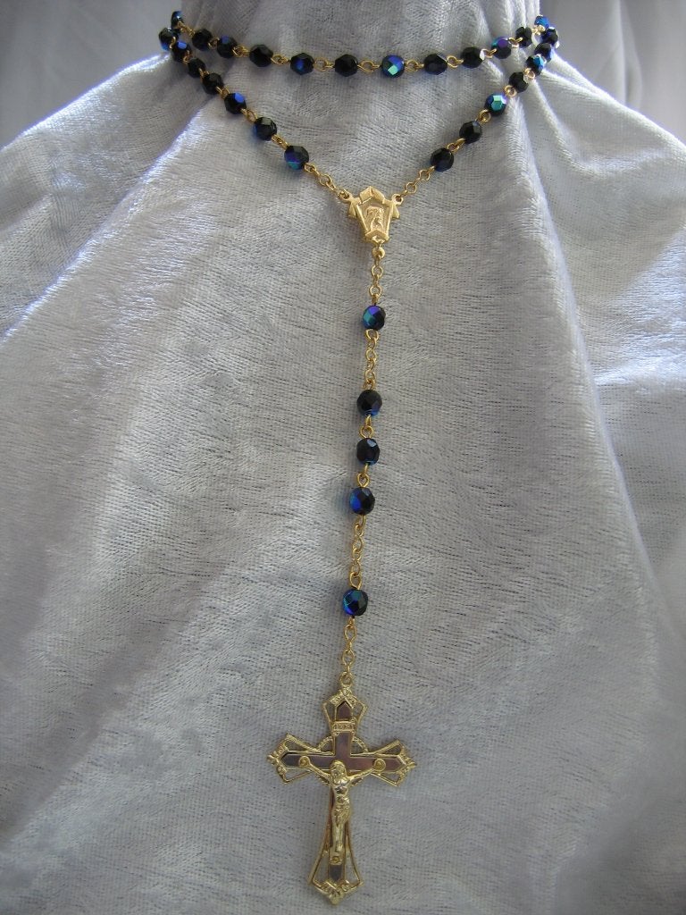 Mooie Rozenkrans met Zwart Iriserende Kralen, Verzenden