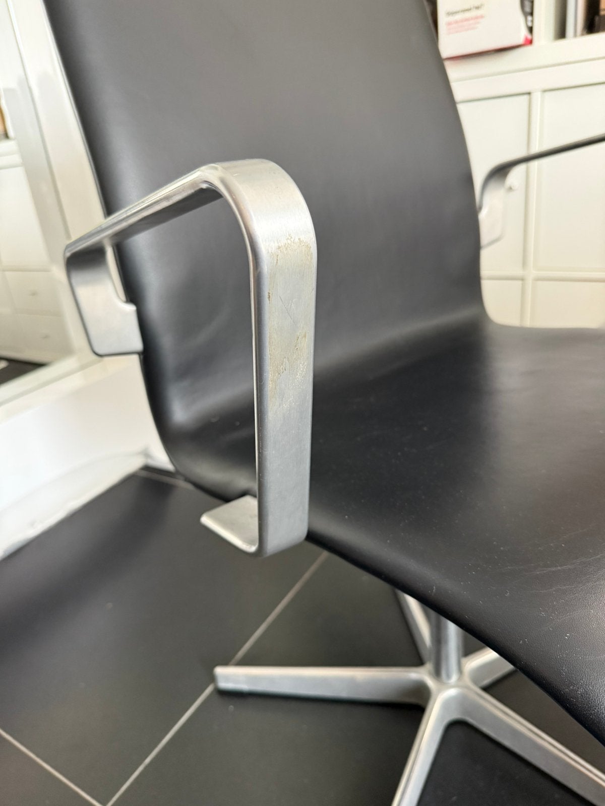 Oxford chair hoog, design Arne Jacobsen, zwart leer, Ophalen, Gebruikt, Zwart, Bureaustoel