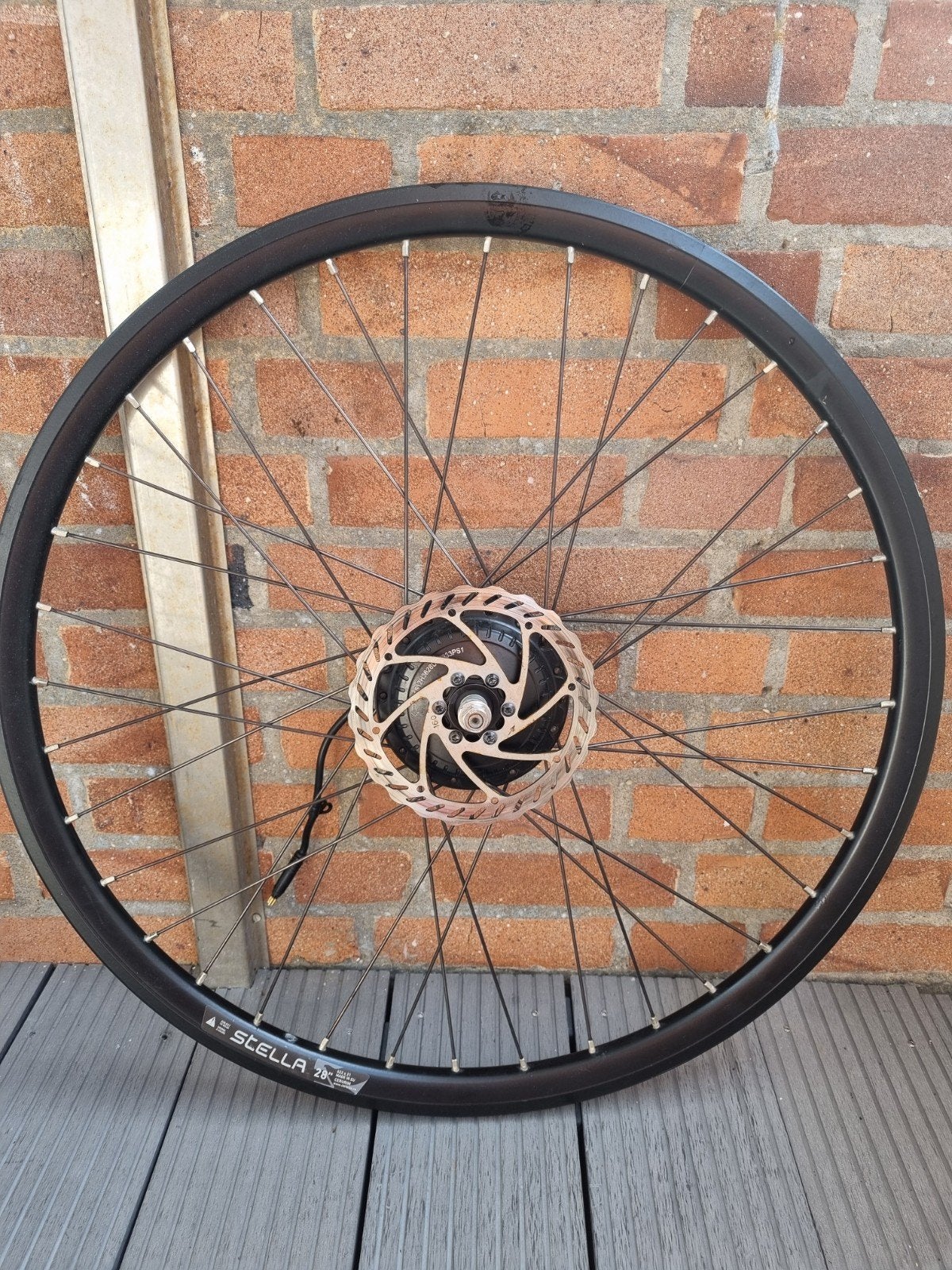 Stella livorno voorwiel motor, Fietsen en Brommers, Fietsonderdelen, Elektrische fiets, Stella, Ophalen of Verzenden, Zo goed als nieuw