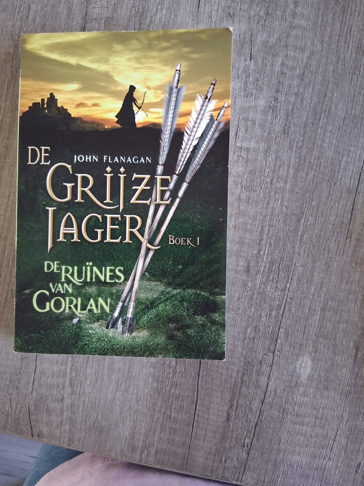 John Flanagan - De ruïnes van Gorlan, Boeken, Ophalen of Verzenden, Gelezen, John Flanagan