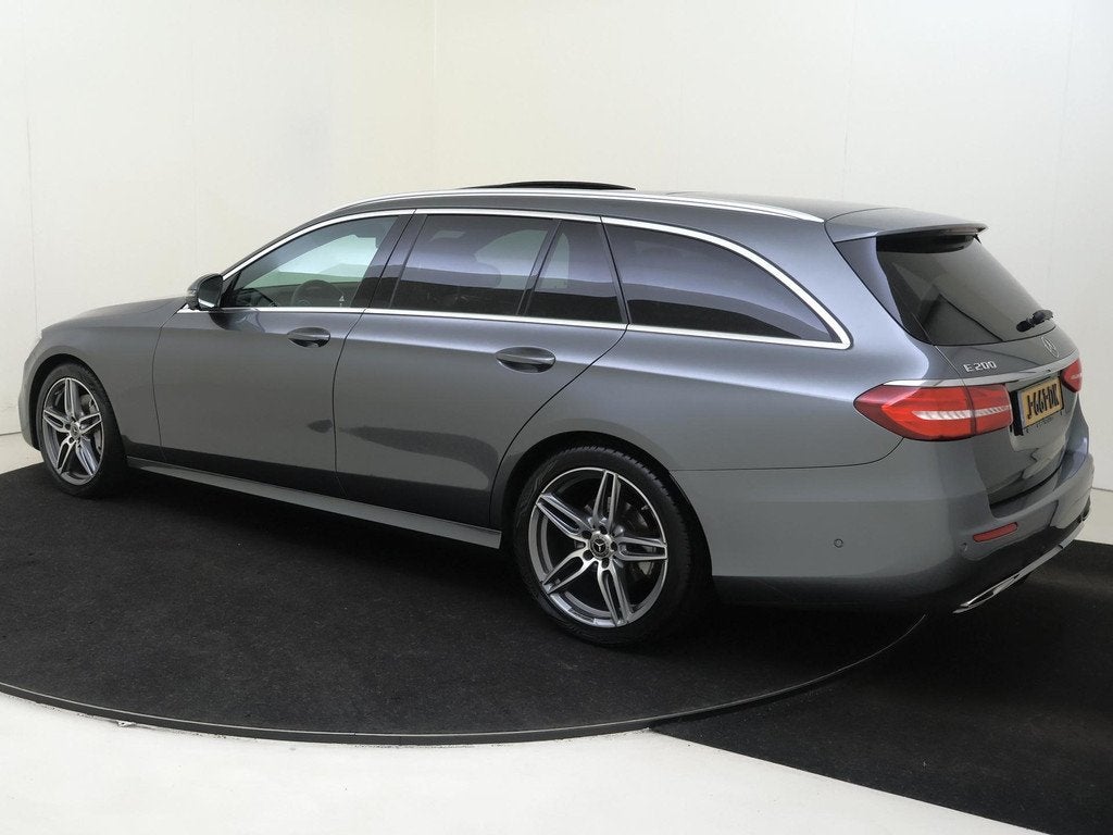 Mercedes-Benz E-klasse Estate 200 Business Solution AMG, Auto's, Achterwielaandrijving, Gebruikt, 4 cilinders, Leder en Stof