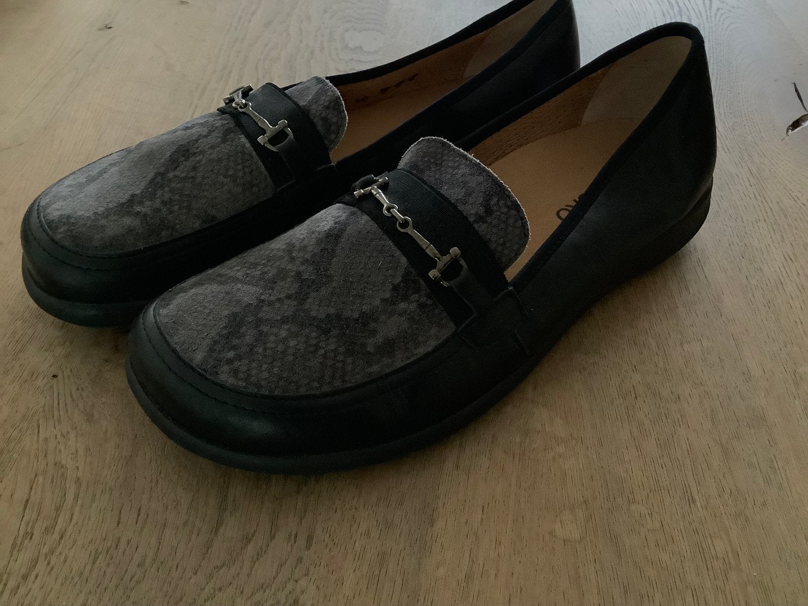 Helvesko schoenen maat 40, Nieuw, Ophalen of Verzenden, Instappers, Zwart