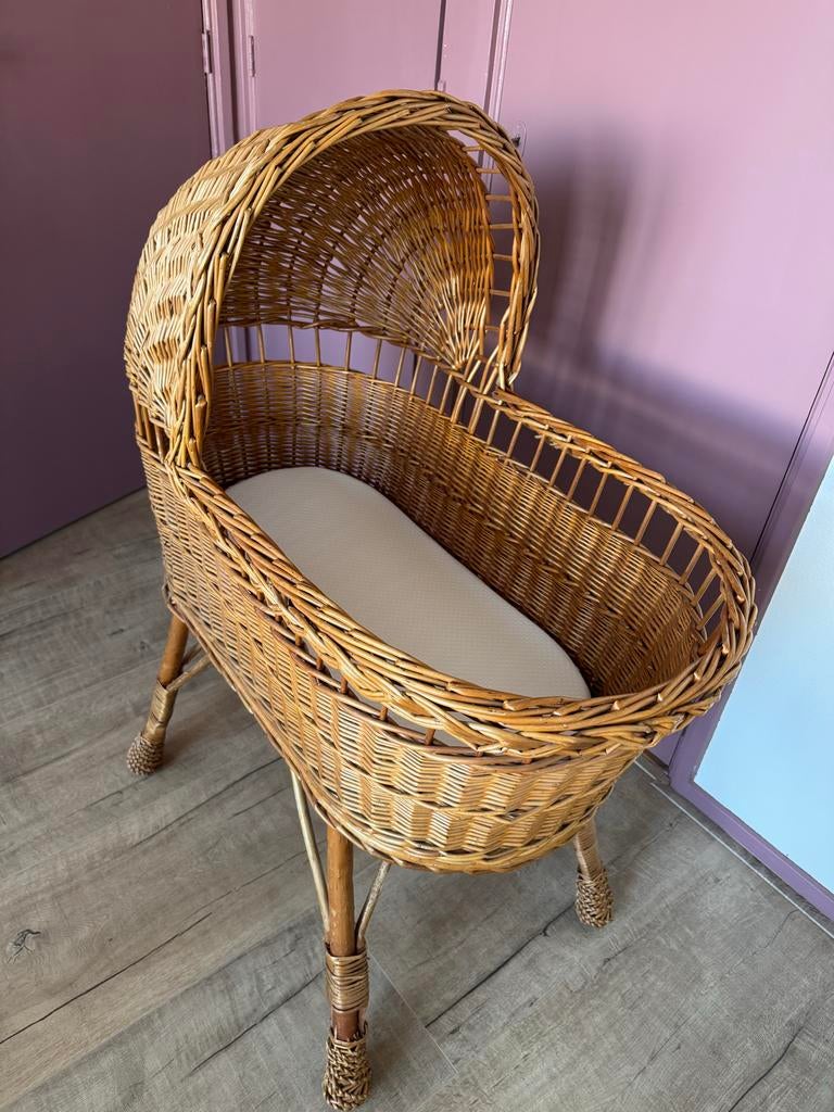Vintage rotan wieg, Ophalen, Gebruikt, Wieg