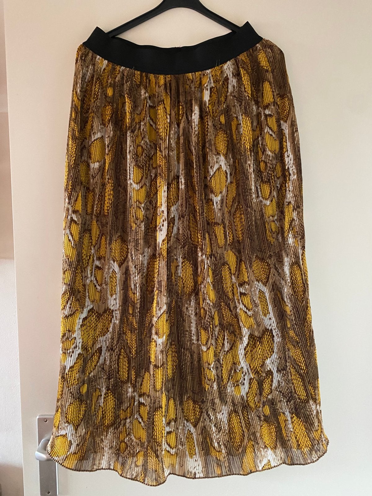 NORAH PLISSEE MIDI ROK 38 (40-42), Kleding | Dames, Rokken, Ophalen of Verzenden, Zo goed als nieuw, Maat 38/40 (M), Onder de knie