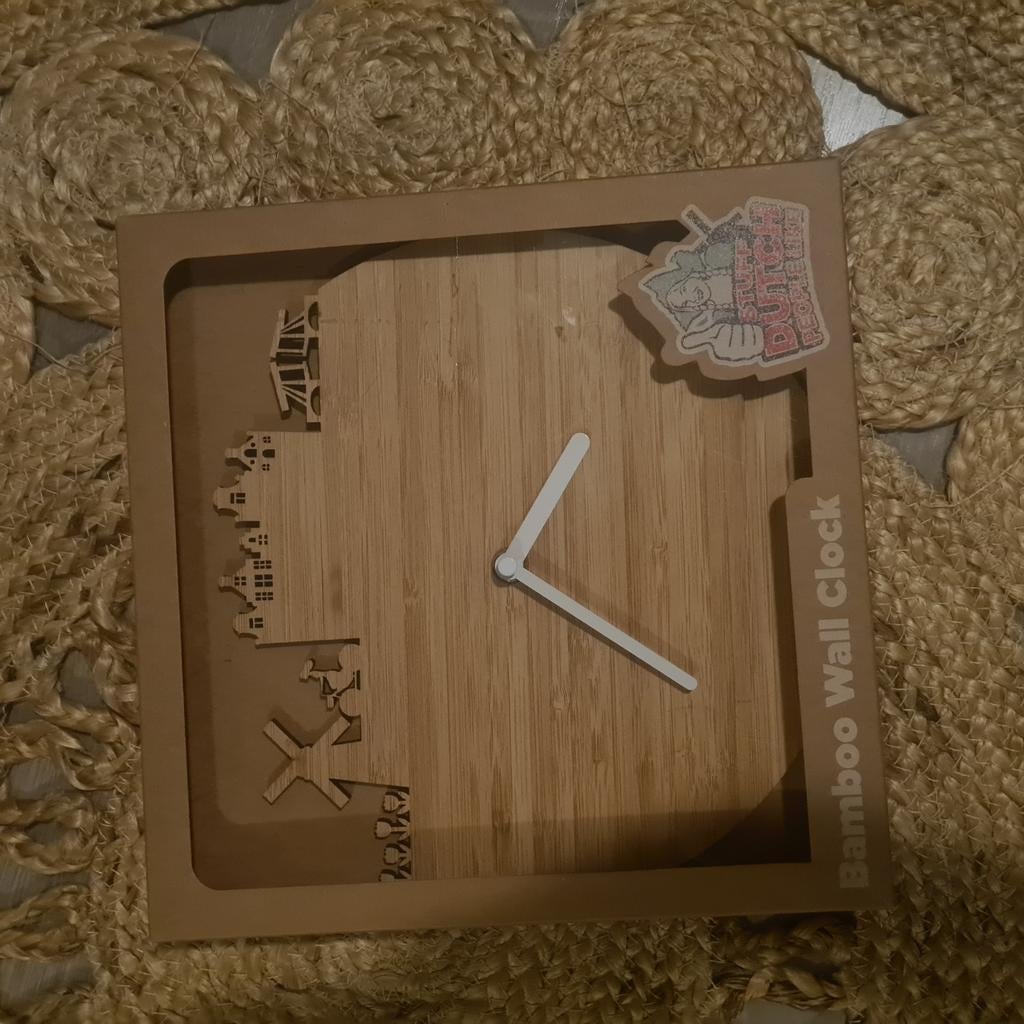 Deze bamboe wandklok heeft een Nederlands, Ophalen of Verzenden, Nieuw, Wandklok
