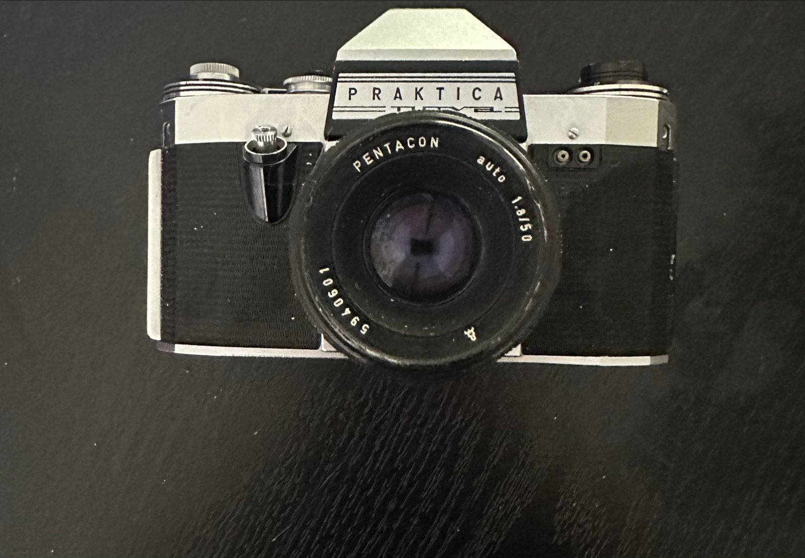 Praktica Nova I Spiegelreflexcamera met Pentacon lens, Ophalen, Gebruikt, Spiegelreflex, Overige Merken