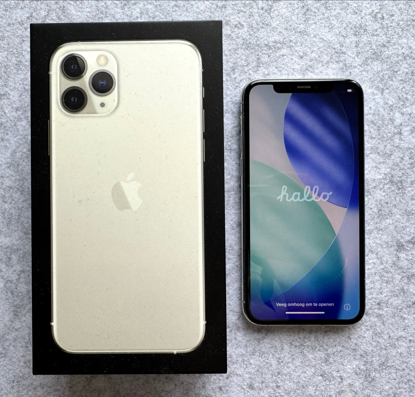 iPhone 11 Pro Zilver 256GB - Zo goed als nieuw + accessoires, 83 %, Zo goed als nieuw, IPhone 11 Pro, Zonder simlock