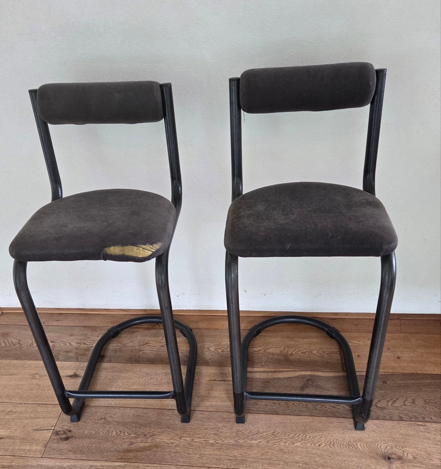 barkrukken antraciet 2 stuks, Ophalen, Leer