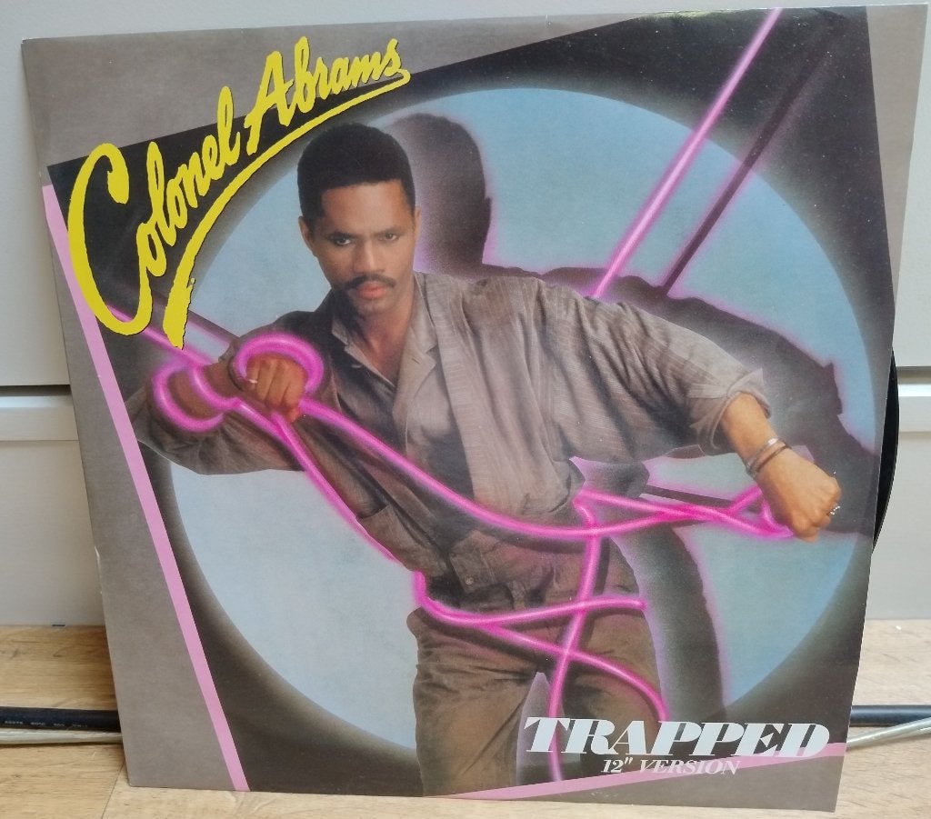 12 inch Disco Single COLONEL ABRAMS trapped, Cd's en Dvd's, Ophalen of Verzenden, Zo goed als nieuw, Disco, 12 inch
