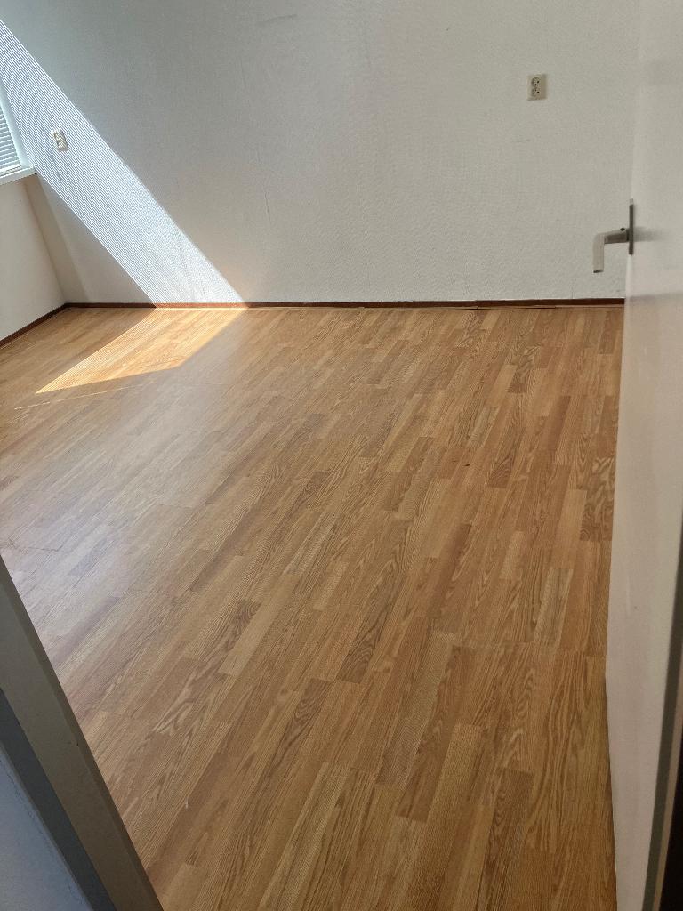 Mooi licht eiken laminaat te koop (ca. 11,8 m2), Ophalen, Gebruikt, 50 tot 150 cm, 10 m² of meer