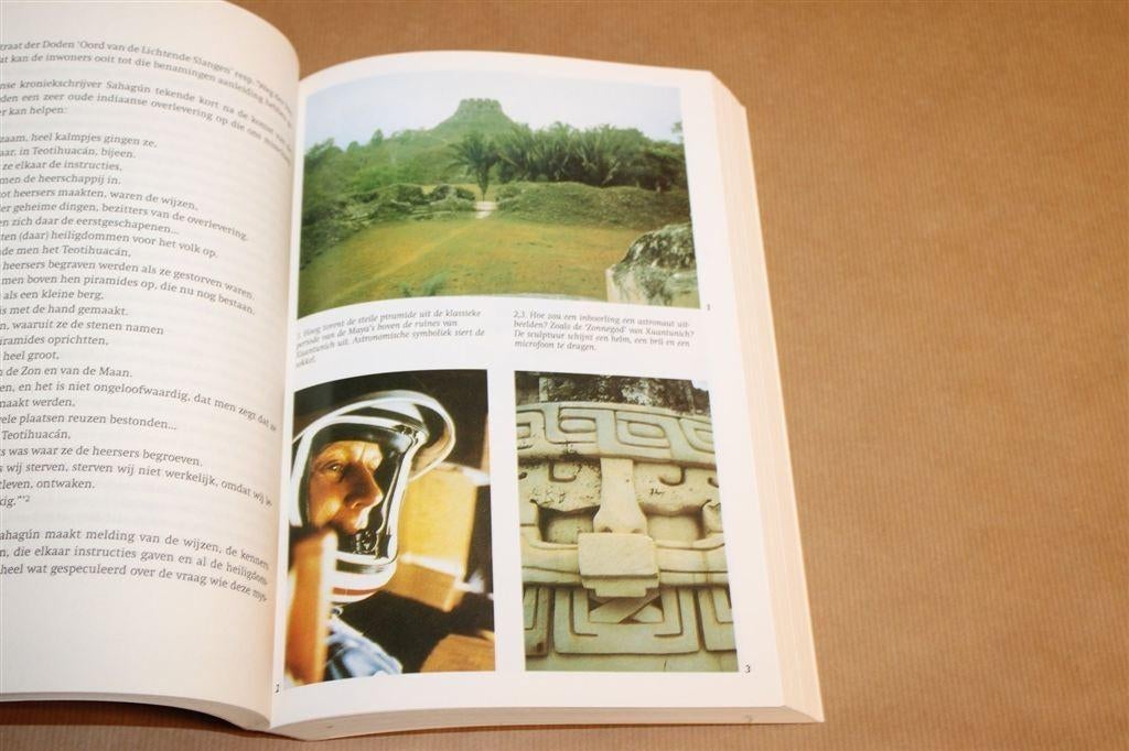 Erfgenamen van Kosmische Kennis — Maya's & Hopi, Boeken, Ophalen of Verzenden, Gelezen, Overige onderwerpen, Achtergrond en Informatie