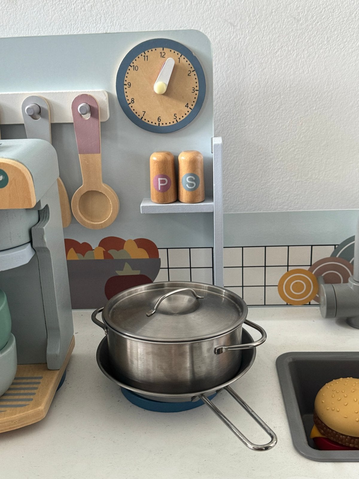 Houten Speelkeuken incl. Little Dutch Espresso machine, Ophalen, Zo goed als nieuw, Meubelstuk of Keukentje