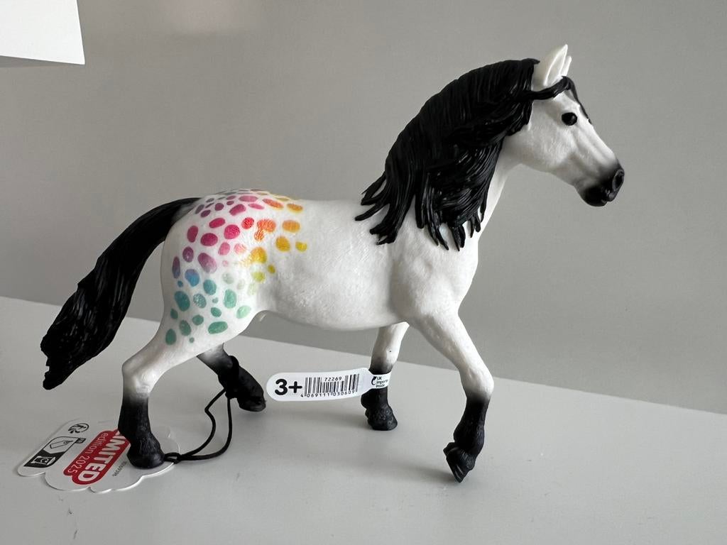 Schleich Limited Edition 2025 Andalusier ~  72269, Ophalen of Verzenden, Zo goed als nieuw, Paard, Beeldje of Figuurtje