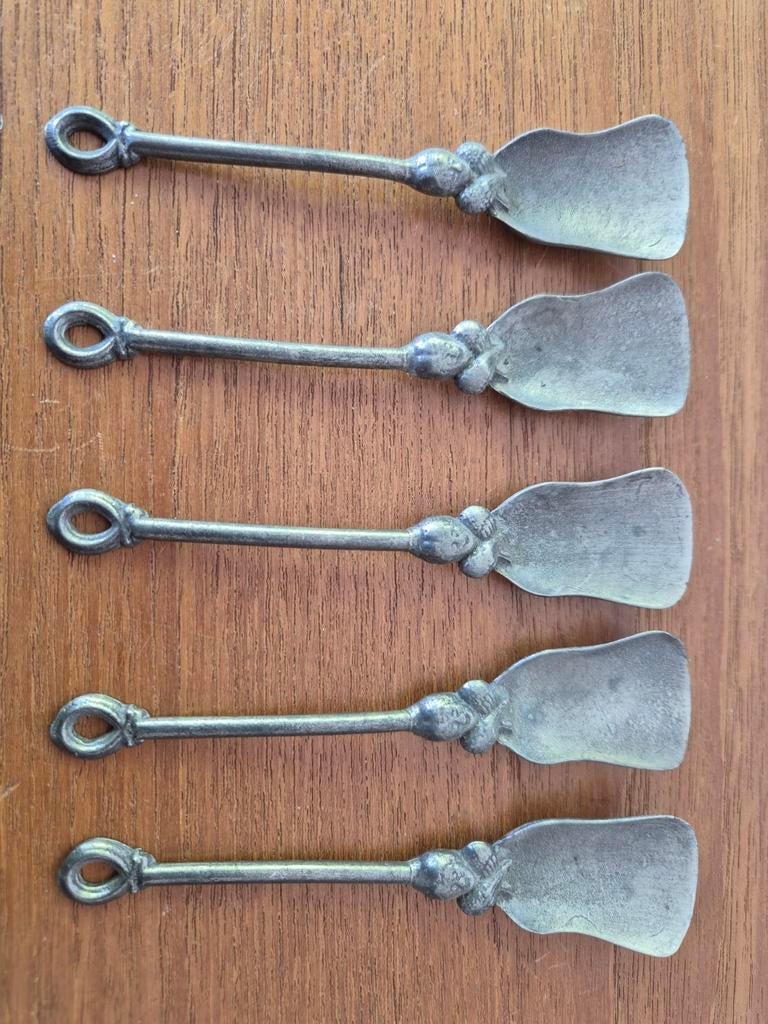 Set van 5 tinnen lepeltjes 94% tin, Antiek en Kunst, Antiek | Tin, Ophalen of Verzenden