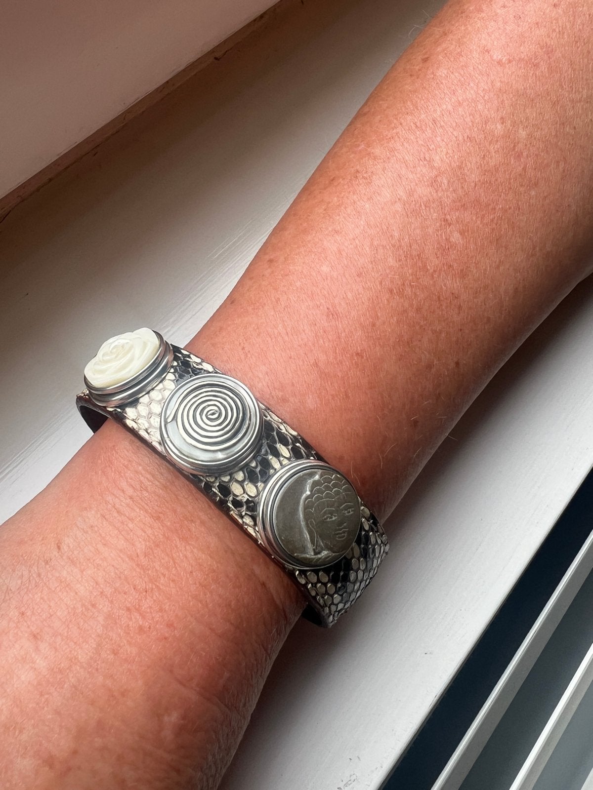 NOOSA-Amsterdam Leren Armband Slangenprint + 4 Chunks, Sieraden, Tassen en Uiterlijk, Gebruikt, Overige kleuren, Verzenden, Leer