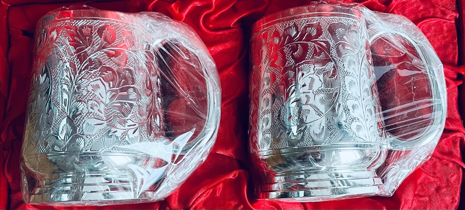Zware zilverkleurige Bierpullen, Verzamelen, Glas en Borrelglaasjes, Ophalen of Verzenden, Nieuw, Bierglas