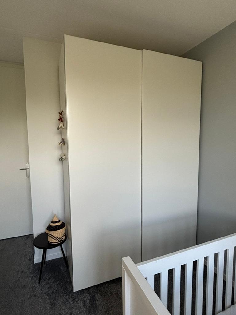 Ikea Pax kast met schuifdeuren wit 150 x 58 x 236, Ophalen, Zo goed als nieuw, 50 tot 75 cm, 200 cm of meer