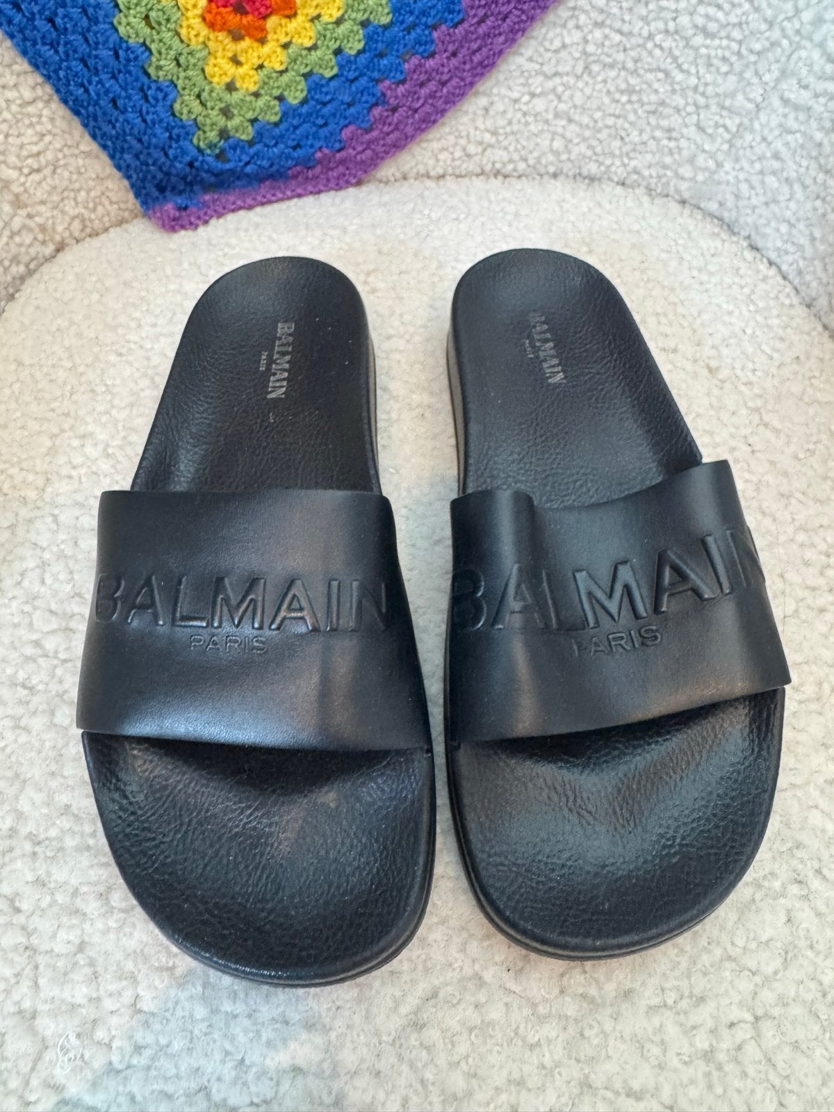 Balmain Paris Zwarte bad Slippers maat 40, Slippers, Zwart, Ophalen of Verzenden, Zo goed als nieuw