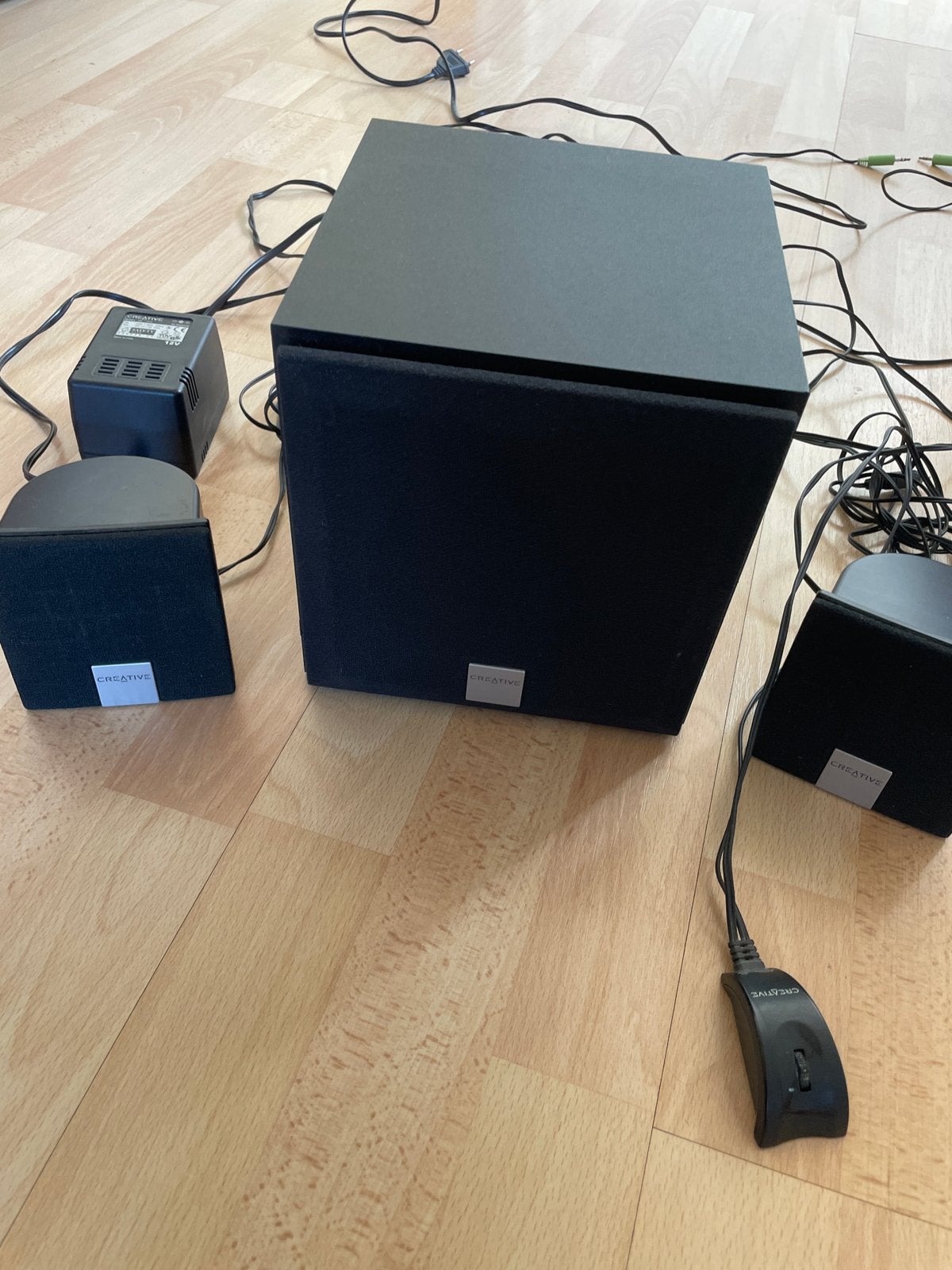 Creative Inspire 2.1 2400 Luidsprekerset, Ophalen of Verzenden, Gebruikt, Audiokanaal 2.1