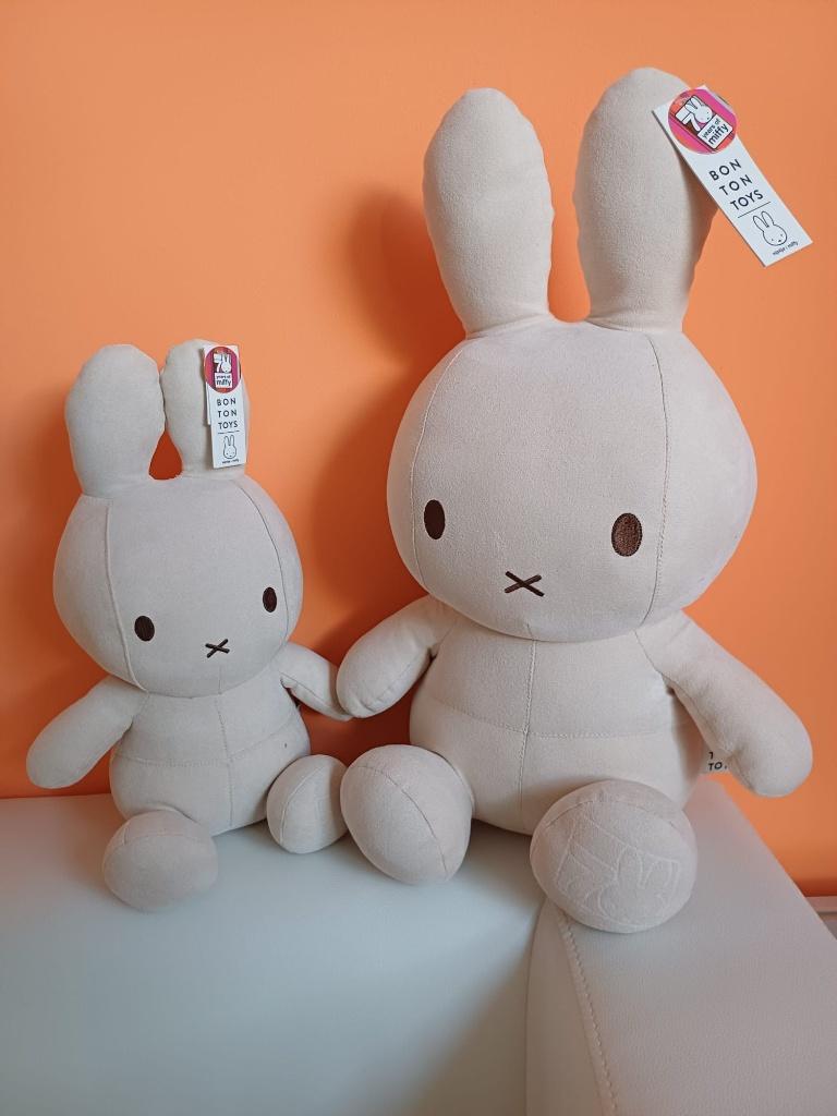 Nijntje, Kinderen en Baby's, Speelgoed | Knuffels en Pluche, Overige merken, Nijntje, Ophalen of Verzenden, Middelgroot (20 tot 80 cm)