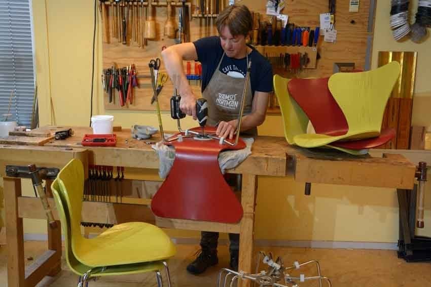 Reparatie losgekomen zitting Fritz Hansen 7 Vlinderstoel, Ophalen, Overige kleuren, Nieuw, Vijf, Zes of meer stoelen