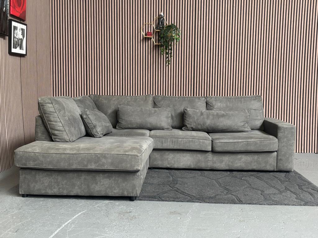 GRATIS LEVERING Hoekbank Donkergrijs 280x250 GEREINIGD