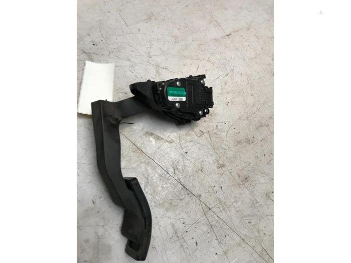 Gaspedaal van een Audi A8, Gebruikt, -, -, -