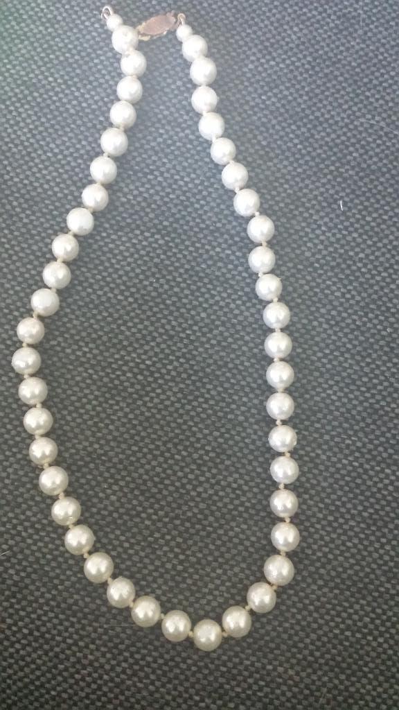 parelsnoer kralenketting, Sieraden, Tassen en Uiterlijk, Kettingen, Ophalen of Verzenden, Zo goed als nieuw, Wit, Overige materialen