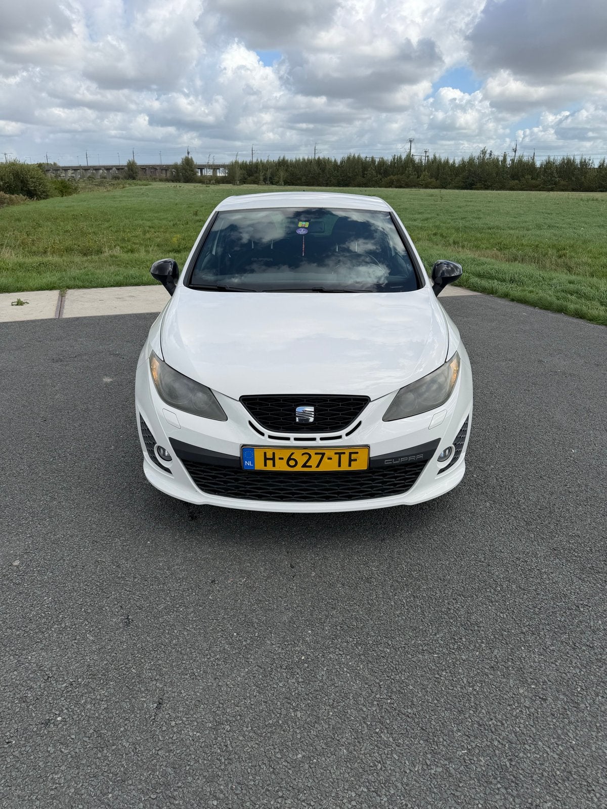 Seat Ibiza Cupra 1.4 180pk 2011 + Kleppensysteem & carplay, Stof, 4 cilinders, 179 pk, Particulier