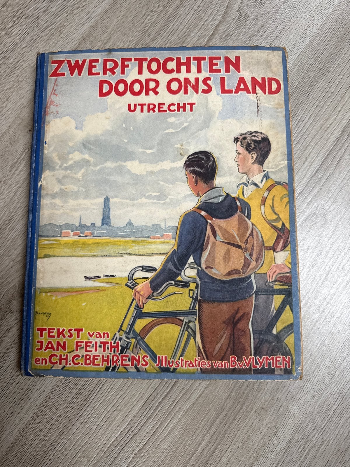 Zwerftochten door ons land - Utrecht (oud boek), Boeken, Ophalen, Gelezen, Non-fictie