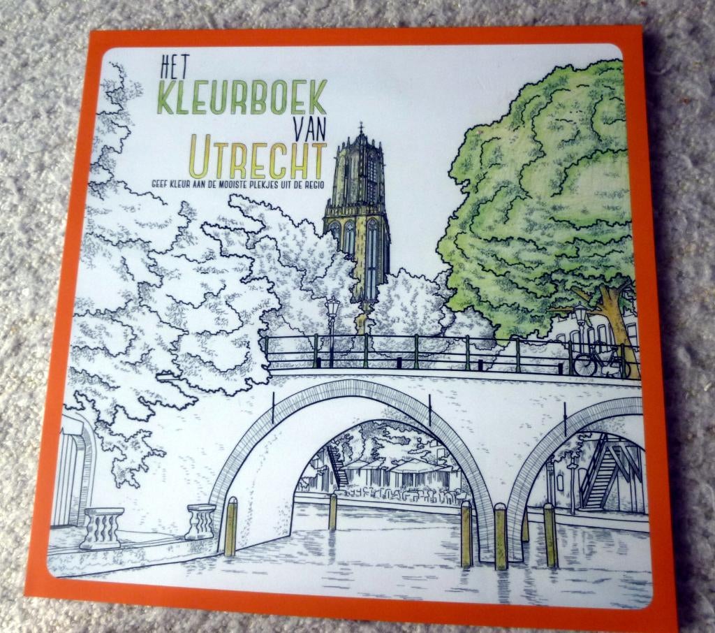 Kleurboek Pronvincie Utrecht, 30 x 30 - Nieuw - pakketpost, Hobby en Vrije tijd, Ophalen of Verzenden, Nieuw, Papier, Schets- of Tekenboek